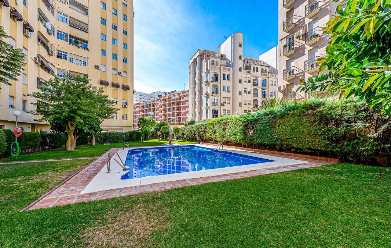 4 Bedroom Nice Apartment In 토레몰리노스 외부 사진
